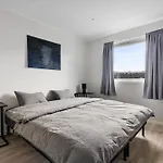 For Groups & Families, Free Parking, Amazing View By Arctic Homes *