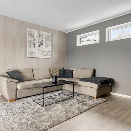 For Groups & Families, Free Parking, Amazing View By Arctic Homes Apartamento *