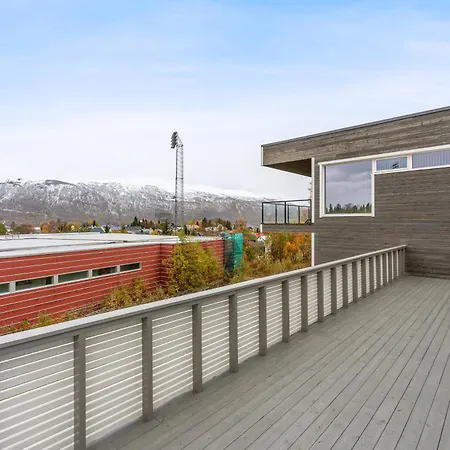 아파트 For Groups & Families, Free Parking, Amazing View By Arctic Homes 트롬쇠