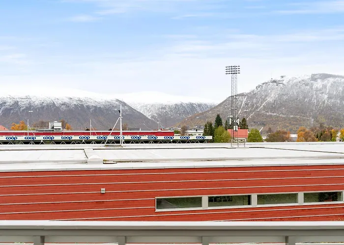 For Groups & Families, Free Parking, Amazing View By Arctic Homes Apartamento Tromsø